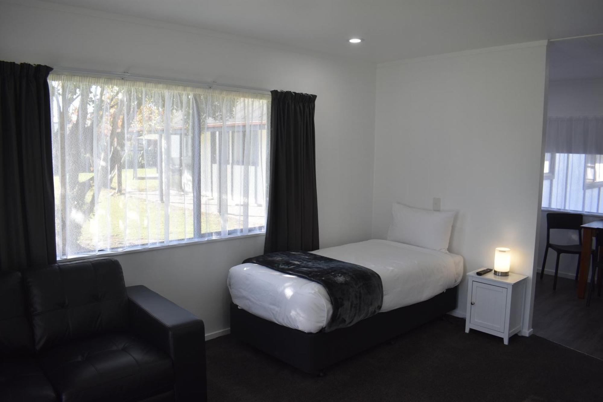Magnolia Court Motel Opotiki Exteriör bild