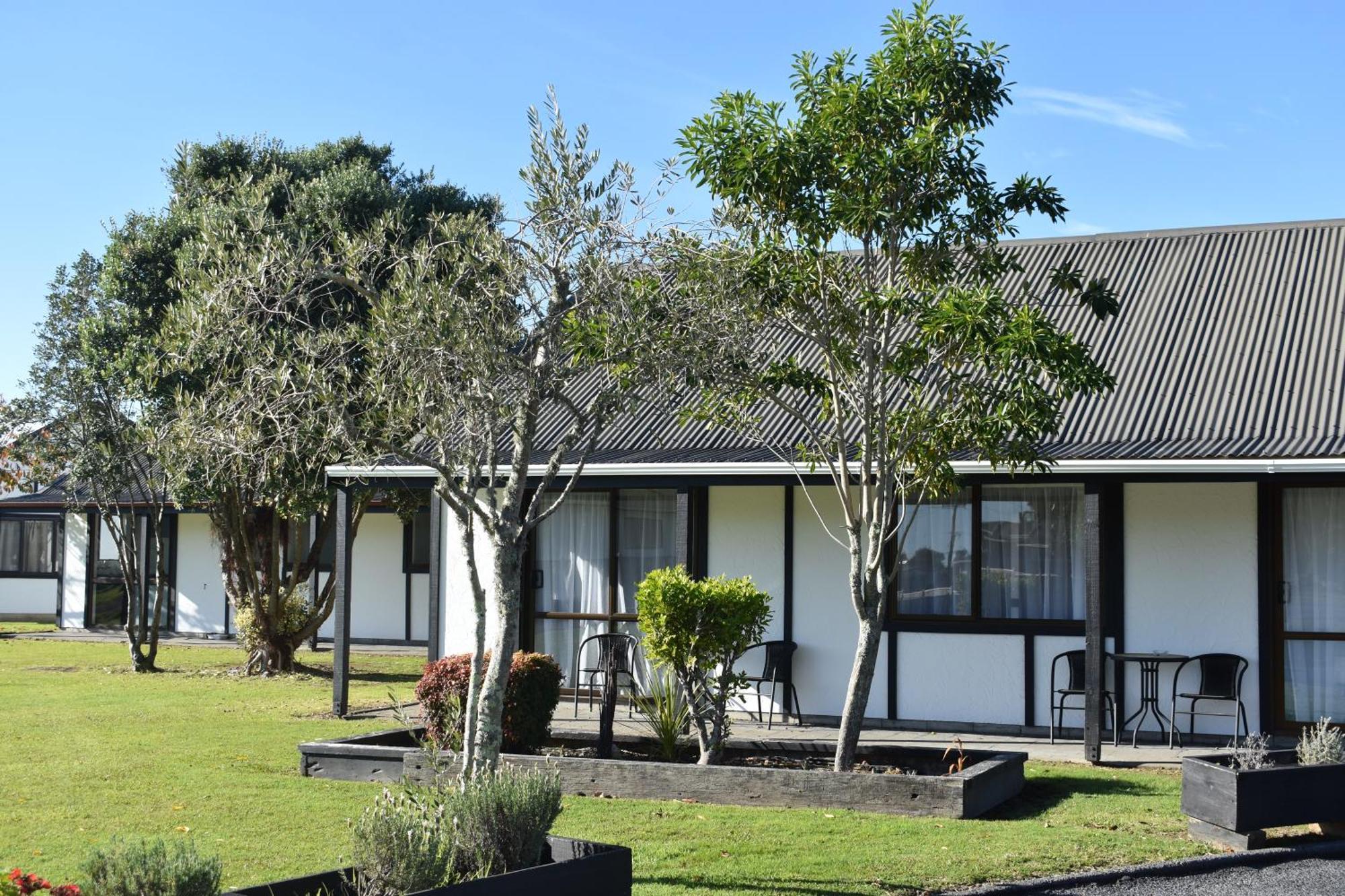 Magnolia Court Motel Opotiki Exteriör bild